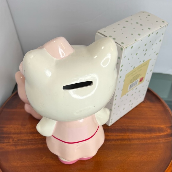 Hello Kitty Bundle - Picture 2 of 15